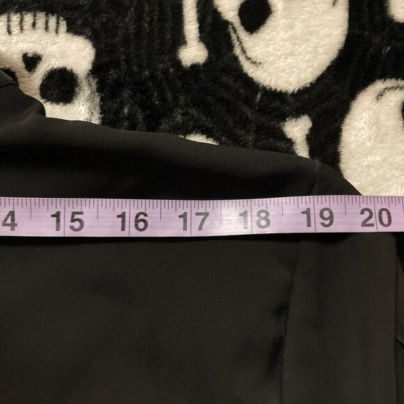 TORRID Plus-size black button-down 3/4th sleeve shirt ~ Goth 3X 4X silky blouse - Picture 10 of 13